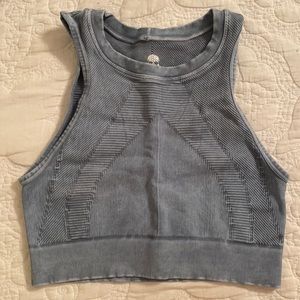 Nux soul cycle mid length sports bra